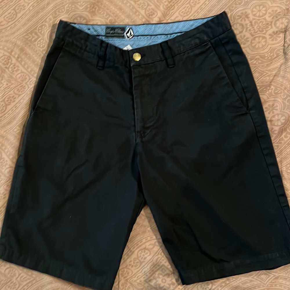 Volcom shorts